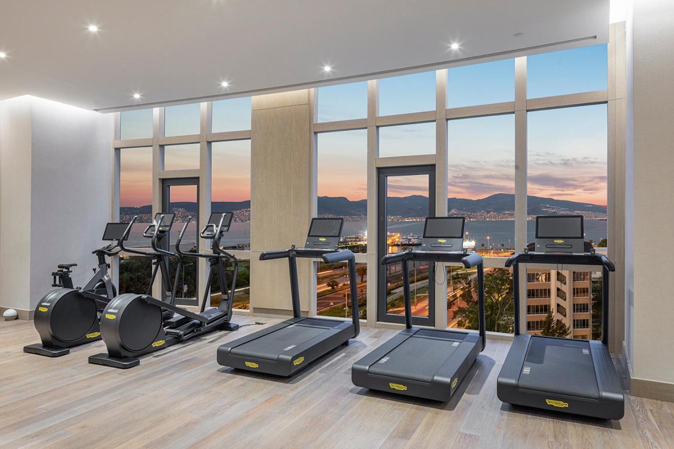 Hyatt Regency Izmir IstinyePark Hotell Eksteriør bilde