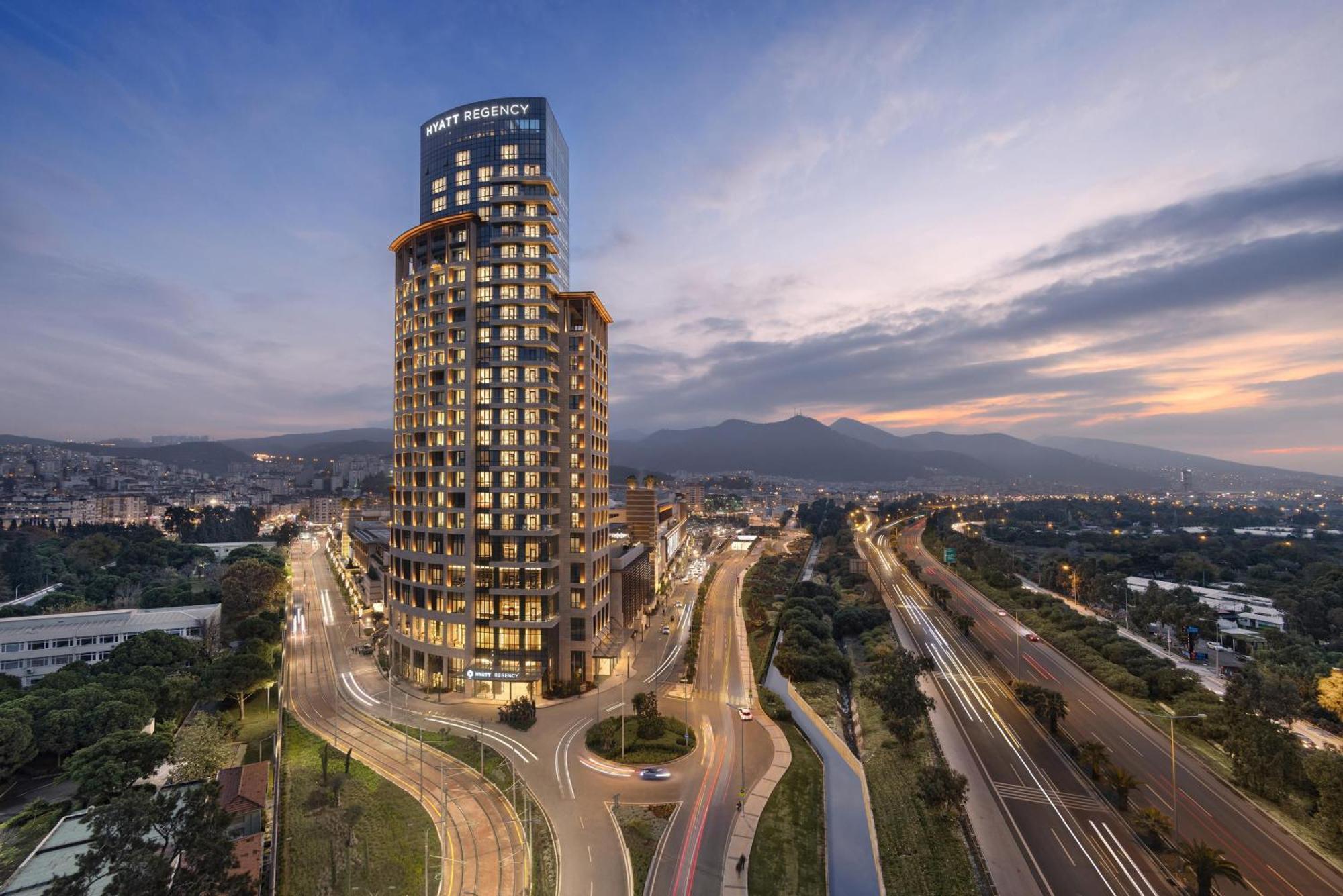 Hyatt Regency Izmir IstinyePark Hotell Eksteriør bilde